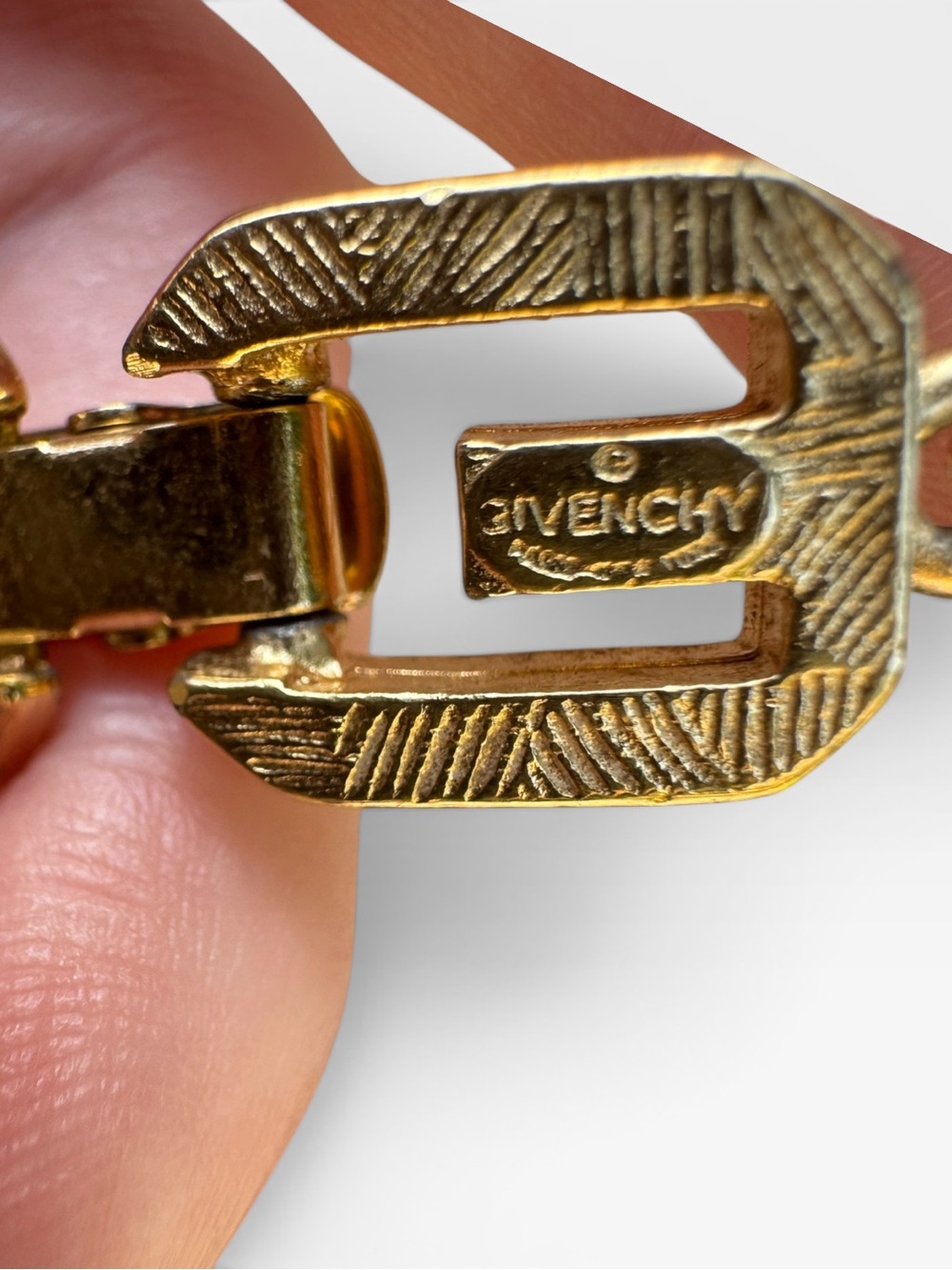 GIVENCHY Vintage Gold Chunky Curb Chain Necklace - Picture 8 of 8
